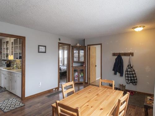1108 Gore Street W, Thunder Bay, ON - Indoor Photo Showing Dining Room