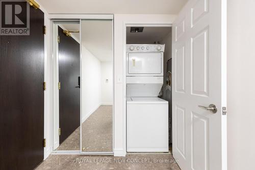 3108 - 23 Hollywood Avenue, Toronto, ON - Indoor Photo Showing Laundry Room
