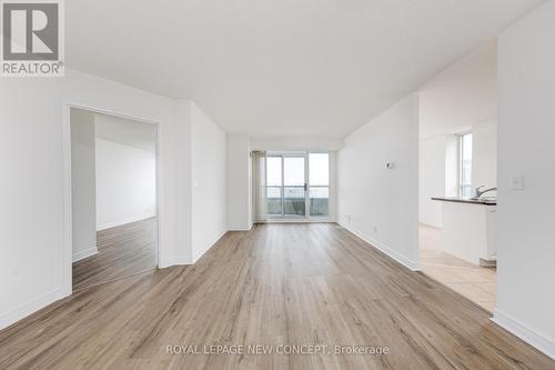3108 - 23 Hollywood Avenue, Toronto, ON - Indoor Photo Showing Other Room