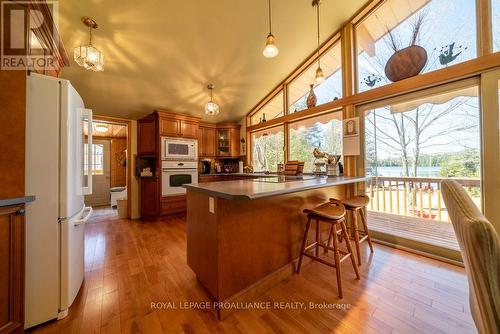 2674 Smith Road, North Frontenac, ON - Indoor Photo Showing Kitchen