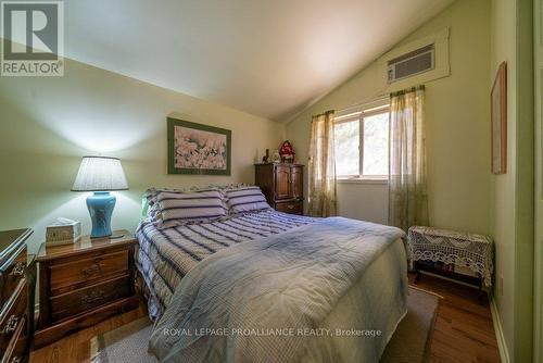 2674 Smith Road, North Frontenac, ON - Indoor Photo Showing Bedroom