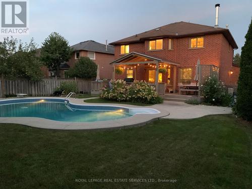 1534 Heritage Way, Oakville, ON - Outdoor With In Ground Pool With Deck Patio Veranda With Backyard