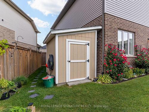 213 Echovalley Dr, Hamilton, ON - Outdoor With Exterior