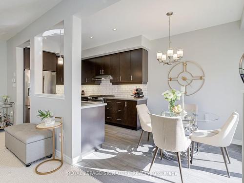 213 Echovalley Dr, Hamilton, ON - Indoor Photo Showing Dining Room