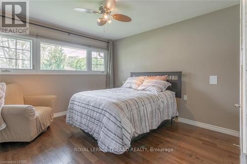 380 Griffith Street, London, ON - Indoor Photo Showing Bedroom