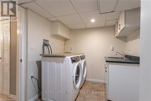380 Griffith Street, London, ON - Indoor Photo Showing Laundry Room