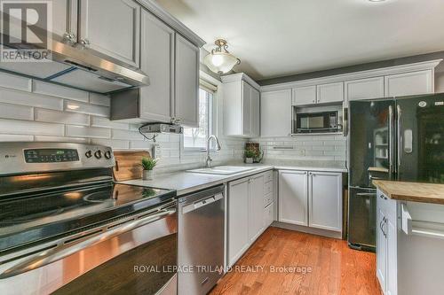 23 - 511 Admiral Drive, London, ON - Indoor Photo Showing Kitchen With Upgraded Kitchen