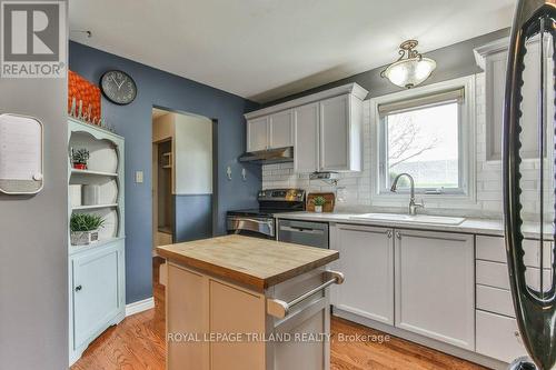 23 - 511 Admiral Drive, London, ON - Indoor Photo Showing Kitchen