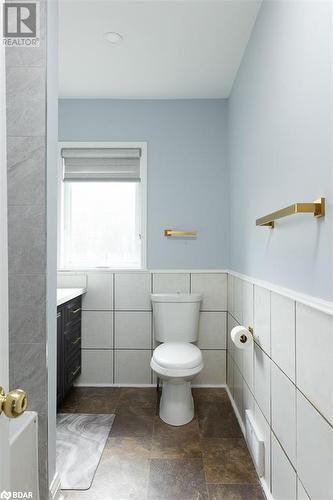 9630 Sunset Drive Drive, St. Thomas, ON - Indoor Photo Showing Bathroom