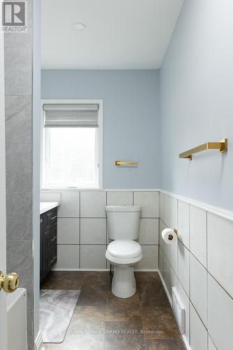 9630 Sunset Drive, St. Thomas, ON - Indoor Photo Showing Bathroom