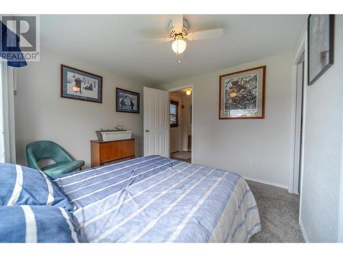 2112 Kokanee  N Court, Cranbrook, BC - Indoor Photo Showing Bedroom