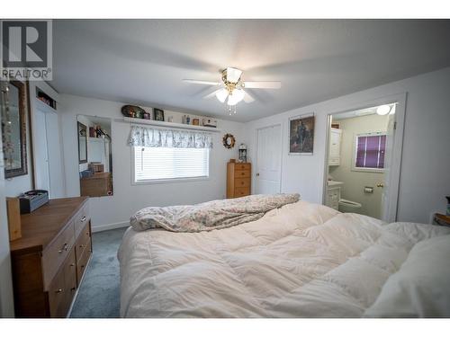 2112 Kokanee  N Court, Cranbrook, BC - Indoor Photo Showing Bedroom