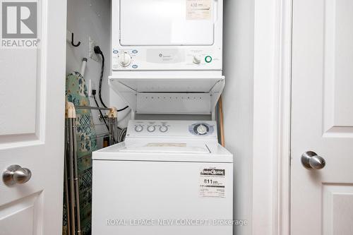 1603 - 35 Finch Avenue E, Toronto, ON - Indoor Photo Showing Laundry Room
