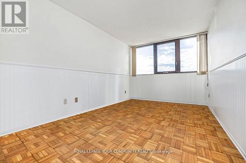 1807 - 1333 Bloor Street, Mississauga, ON - Indoor Photo Showing Other Room