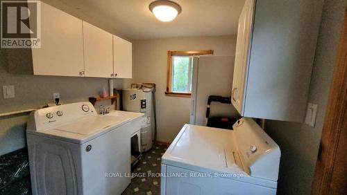 1080 Mississagagon Lake Road, North Frontenac, ON - Indoor Photo Showing Laundry Room