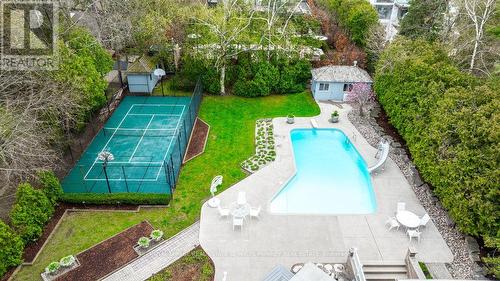 1350 Birchview Drive, Mississauga, ON - Outdoor With In Ground Pool