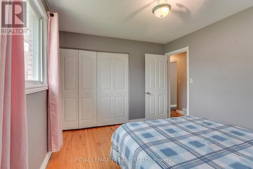 352 Helen Drive, Strathroy-Caradoc, ON - Indoor Photo Showing Bedroom