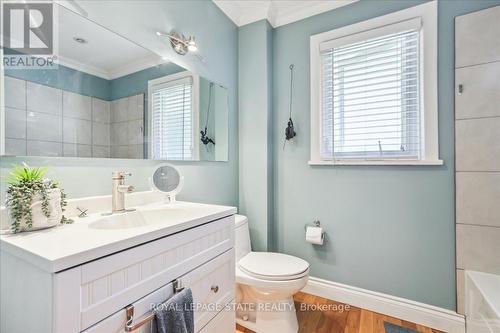 1307 Pelham Street, Pelham, ON - Indoor Photo Showing Bathroom