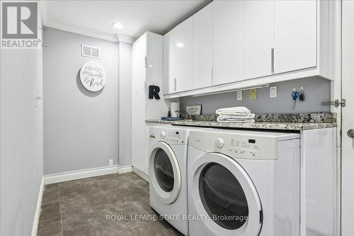 1307 Pelham Street, Pelham, ON - Indoor Photo Showing Laundry Room