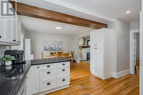 569 Woolwich Street, Guelph, ON - Indoor Photo Showing Kitchen