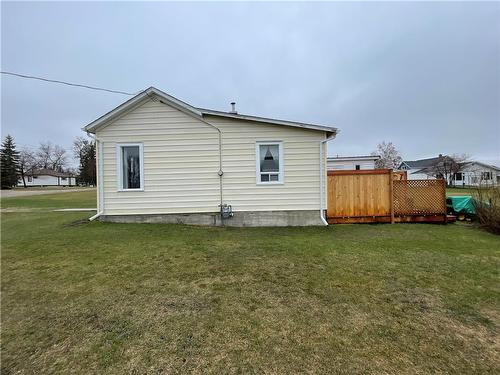 78 3Rd Street Ne, Minnedosa, MB - Outdoor With Exterior