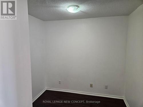 1002 - 330 Red Maple Road, Richmond Hill, ON - Indoor Photo Showing Other Room