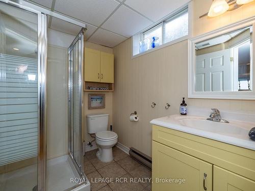 126 Sunset Pt, Grey Highlands, ON - Indoor Photo Showing Bathroom