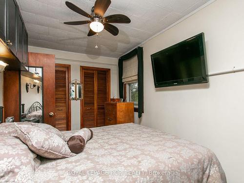 400454 Grey Road 4 Rd, Grey Highlands, ON - Indoor Photo Showing Bedroom
