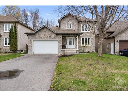 23 South Indian Drive, Limoges, ON 