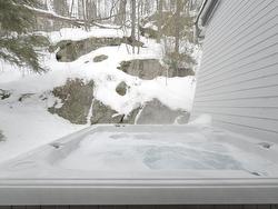 Hot tub - 