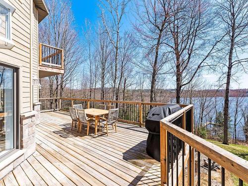 Terrasse - 251 Ch. Des Bosquets-Fleuris, Stanstead - Canton, QC - Outdoor With Deck Patio Veranda With Exterior