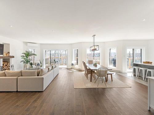 Interior - 251 Ch. Des Bosquets-Fleuris, Stanstead - Canton, QC - Indoor Photo Showing Living Room