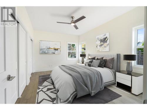 941 8 Avenue Ne, Salmon Arm, BC - Indoor Photo Showing Bedroom