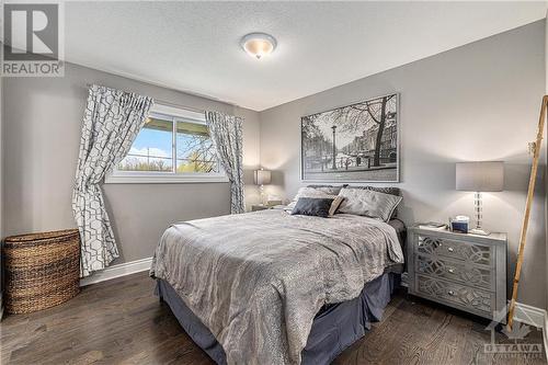 3125 Southmore Drive, Ottawa, ON - Indoor Photo Showing Bedroom