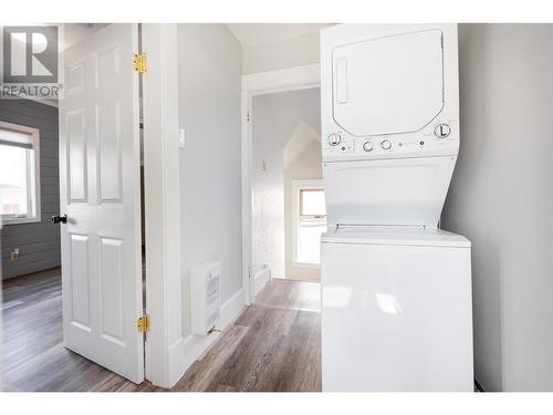 488 Gillett Street, Prince George, BC - Indoor Photo Showing Laundry Room