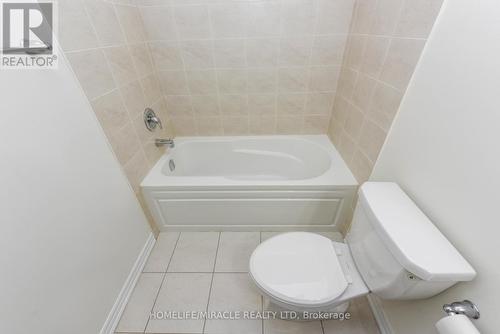13 - 250 Lagerfeld Drive, Brampton, ON - Indoor Photo Showing Bathroom