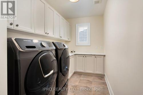 3269 Charles Biggar Drive, Oakville, ON - Indoor Photo Showing Laundry Room