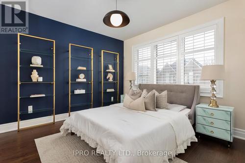 3269 Charles Biggar Drive, Oakville, ON - Indoor Photo Showing Bedroom