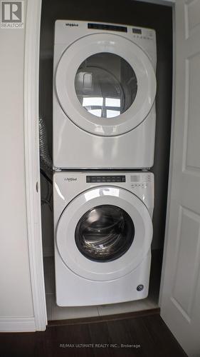 13 - 5016 Serena Drive, Lincoln, ON - Indoor Photo Showing Laundry Room
