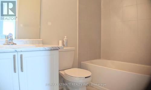 13 - 5016 Serena Drive, Lincoln, ON - Indoor Photo Showing Bathroom