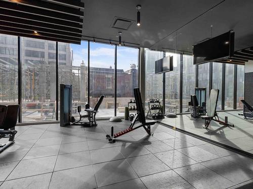 Exercise room - 5116-1245 Rue De Bleury, Montréal (Ville-Marie), QC - Indoor Photo Showing Gym Room
