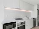 Kitchen - 5116-1245 Rue De Bleury, Montréal (Ville-Marie), QC  - Indoor Photo Showing Kitchen With Upgraded Kitchen 