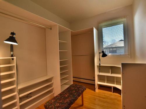 73 Rue St-Louis, Warwick, QC - Indoor Photo Showing Other Room