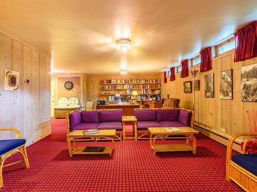 Salle familiale - 73 Rue St-Louis, Warwick, QC - Indoor Photo Showing Living Room