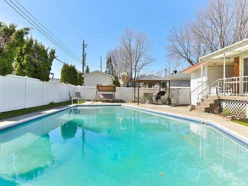Pool - 2582 Rue D'Oxford, Longueuil (Le Vieux-Longueuil), QC - Outdoor With In Ground Pool With Deck Patio Veranda With Backyard