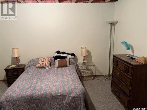 423 Qu'Appelle Street, Weyburn, SK - Indoor Photo Showing Bedroom