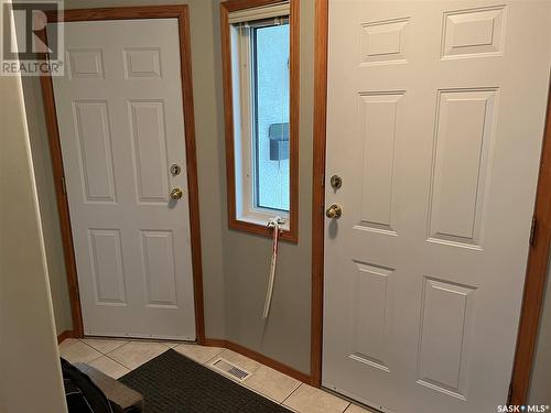 423 Qu'Appelle Street, Weyburn, SK - Indoor Photo Showing Other Room