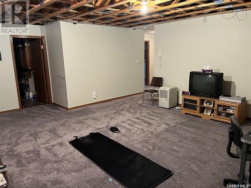 423 Qu'Appelle Street, Weyburn, SK - Indoor Photo Showing Basement