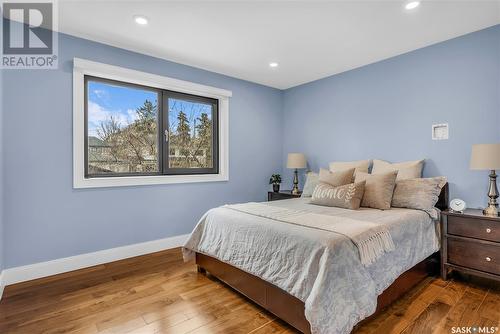 858 Saskatchewan Crescent E, Saskatoon, SK - Indoor Photo Showing Bedroom