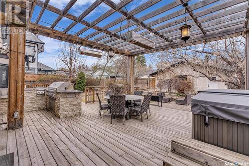 858 Saskatchewan Crescent E, Saskatoon, SK - Outdoor With Deck Patio Veranda